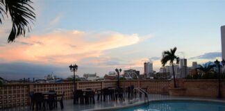 Hotel Calima Real