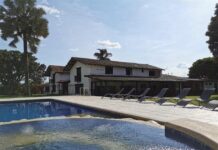Hotel Hacienda Corcega
