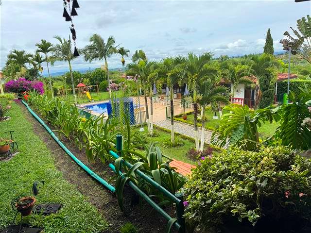 zonas-verdes-casa-campestre-venecia